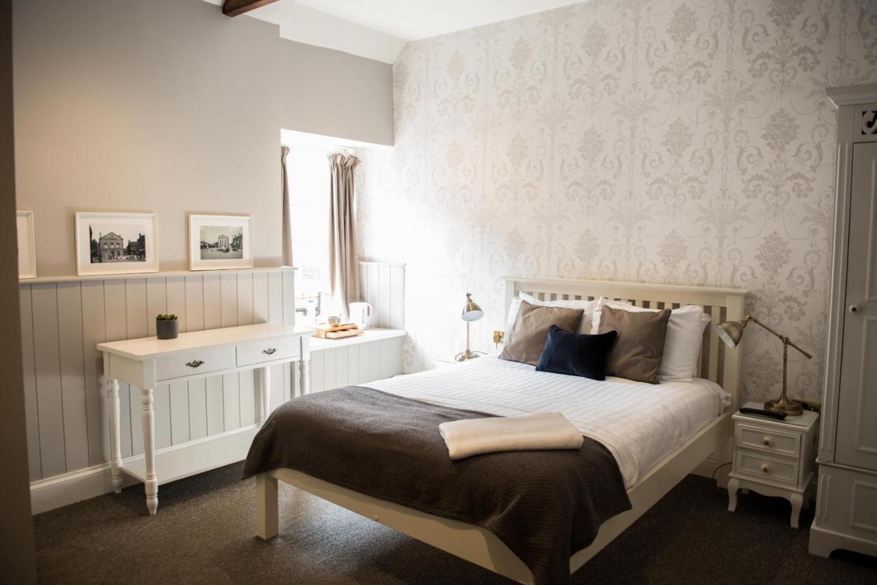 The George Hotel Kirton in Lindsey Exteriör bild